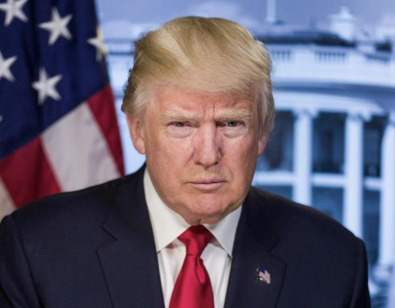 Трамп объявил о начале масштабной военной операции США в Иране, заявив о намерении уничтожить ракетный потенциал и ядерную инфраструктуру.