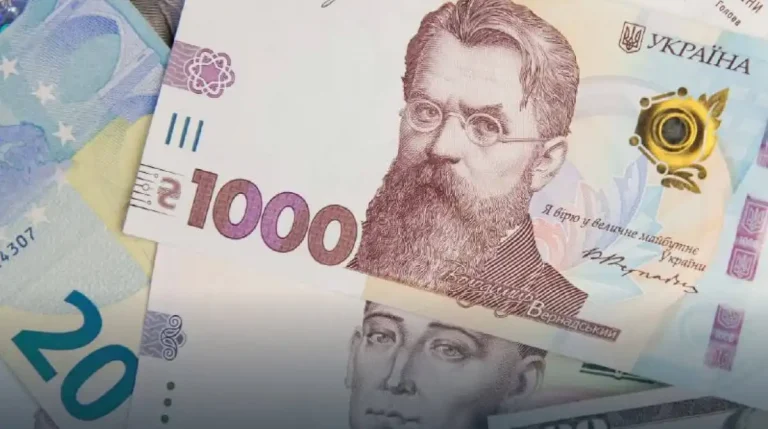 В Украине валютный курс адаптируют к новым условиям глобальных рынков в мире