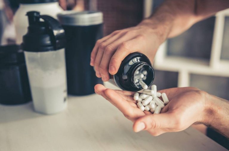 Узнайте, как BCAA влияют на рост мышц и спортивные результаты. Рекомендации по дозировке и употреблению аминокислот для максимальной эффективности.