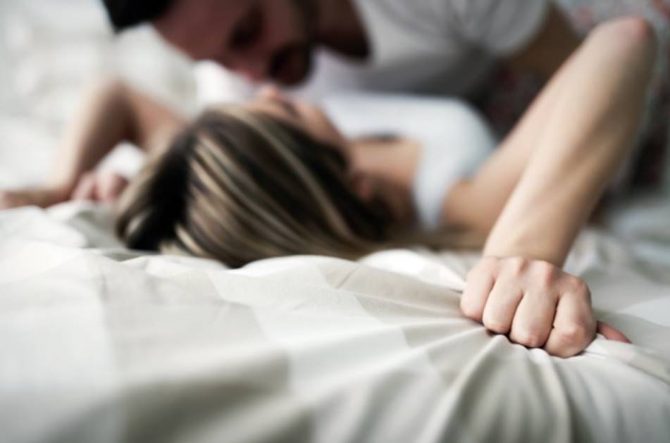 Как сохранить страсть в долгих отношениях: секреты счастливых пар