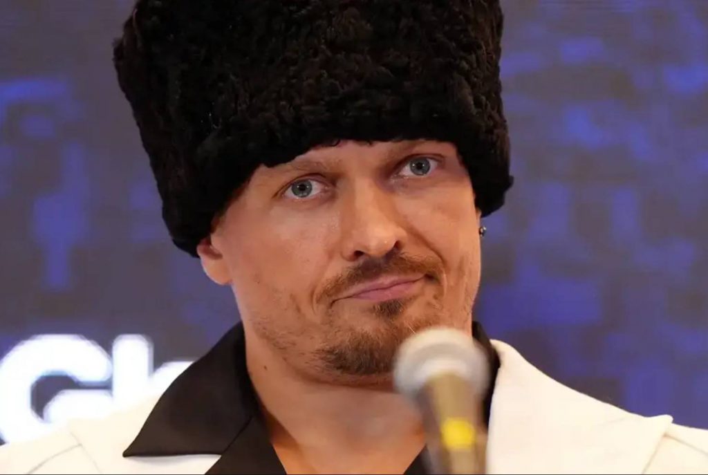 Александр Усик остановил шум на пресс-конференции фразой Don’t push the horses. Что она означает, почему иностранцы её не поняли и кто придумал мем.