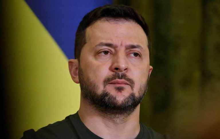 Президент Украины Володимир Зеленский отмечает 48-й день рождения. Его путь от артиста до лидера страны проходит в условиях войны.