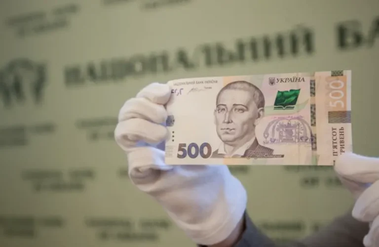 Инфляция в Украине в феврале 2026 года ускорилась: потребительские цены выросли на 1% за месяц, а в годовом выражении показатель достиг 7,6%.