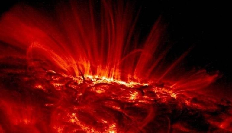 Прогноз магнитных бур на 4-5 августа 2025 года: ожидаемая интенсивность, влияние на метеозависимых людей и советы по подготовке к геомагнитным штормам. Узнайте, как измеряется магнитная активность и что делать во время магнитных бур.