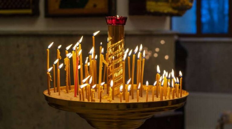 19 сентября — память мучеников Трохима, Савватия и Доримедонта, Трохимов день с народными приметами, а также День смайла и Международный пиратский день.