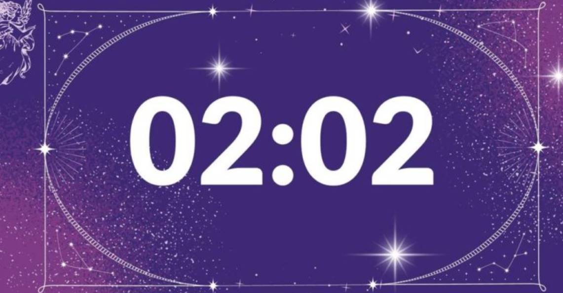 Что означает 02:02 на часах: толкование в ангельской