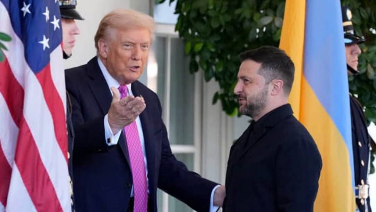 Трамп и Зеленский обсудили давление на Путина, возможные поставки Tomahawk и идею саммита в Будапеште, где может пройти встреча с лидером РФ.