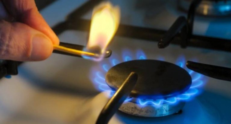 Россия в ночь на 3 октября нанесла крупнейший удар по газодобывающей инфраструктуре Украины: повреждены объекты «Нафтогазу» в Харьковской и Полтавской областях.
