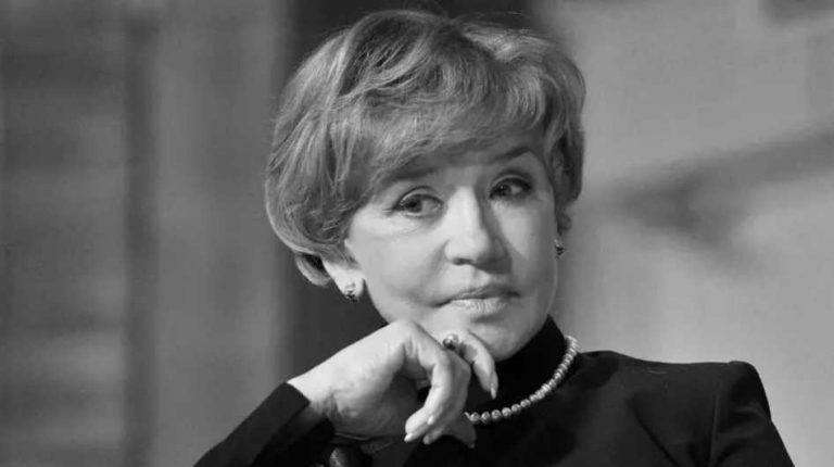 Актриса Вера Алентова скончалась в 83 года от инфаркта на фоне гипертонии. Она входила в «чёрный список» Украины за поездки в Крым и пропаганду.