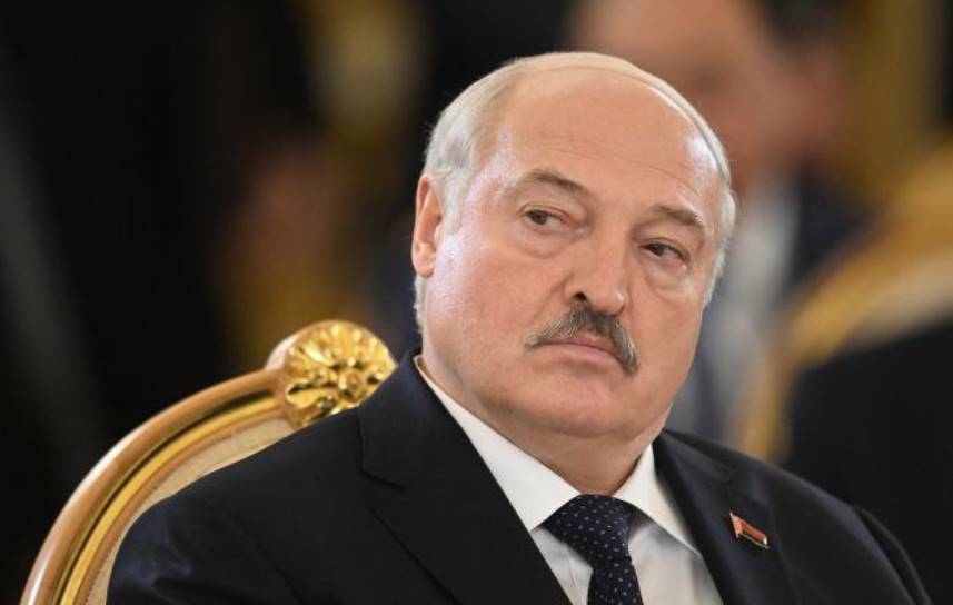 Бабарико, Колесникова и Беляцкий вышли на свободу по решению Лукашенко