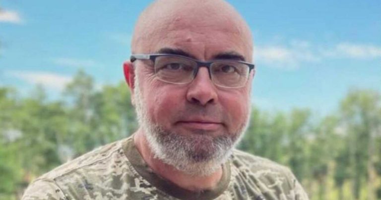 Умер Владислав Кириченко, основатель издательства «Наш Формат». Причина — онкологическое заболевание. Издательство выпустило более 500 книг.