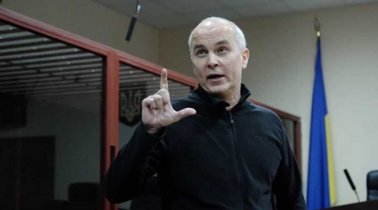 Киевский апелляционный суд разрешил Нестору Шуфричу выйти под залог в 33 млн грн, он пока остаётся под стражей, залог ещё не внесён.