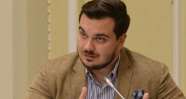 Верховная Рада назначила Дмитрия Наталуху главой Фонда госимущества Украины. Он анонсировал передачу активов Минобороны и доработку законопроекта №4020.