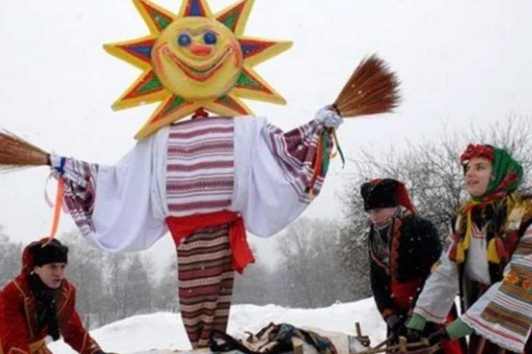Сирная неделя в Украине началась 16 февраля: церковные ограничения, традиции, богослужения и правила питания перед Великим постом.
