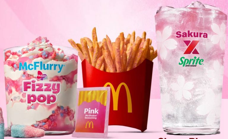 McDonald’s запустил в Швеции розовую серию продуктов, но в Украине Cherry Blossom Sprite, Pink McShaker Fries и Fizzy Pop McFlurry пока не анонсированы.