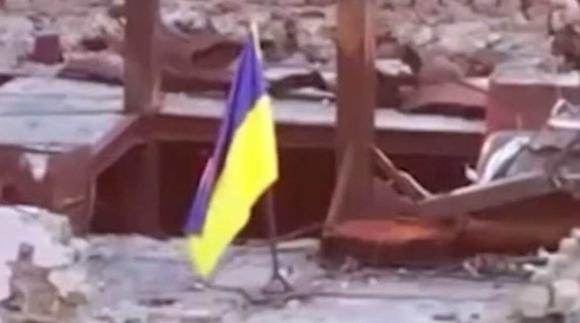 Флаг Украины на Кинбурнской косе: в ВМС уточнили, освобождена ли территория