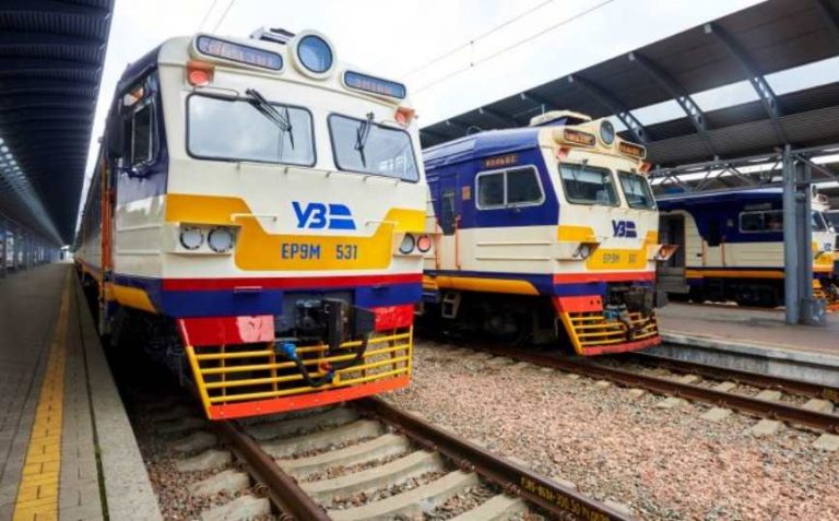 С 22 июля проезд в Kyiv City Express подорожает до 30–37 грн. Узнайте цены по способам оплаты, доступные льготы и правила покупки билетов перед поездкой по столице.